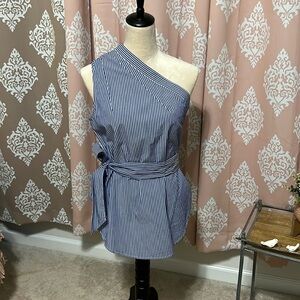 Banana Republic dressy single sleeve top